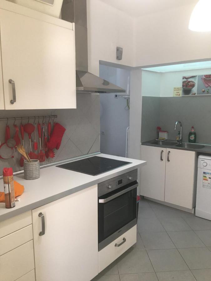 3 Bedroom Town House - Historic Centre Of Cascais. 100 Mts From The Beach And Centre Of 卡斯凯什 外观 照片